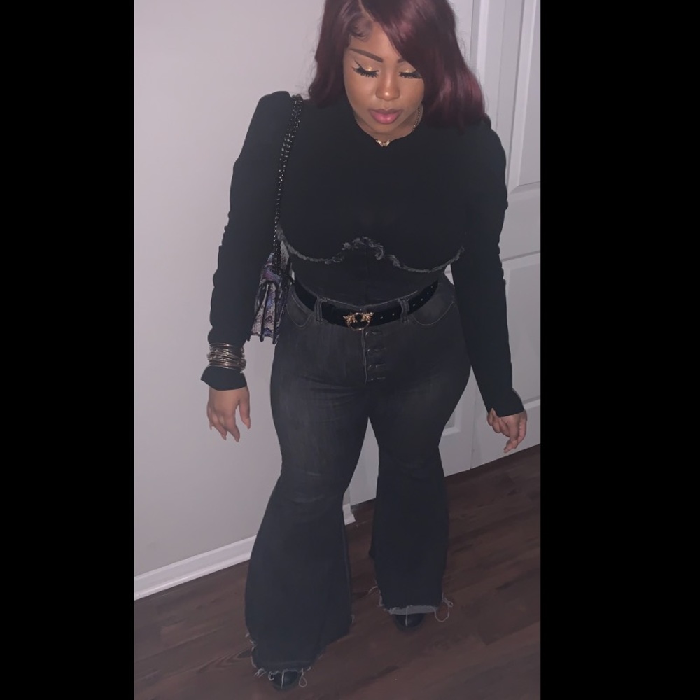 Fashion Nova Denim Outline Crop W/ puff sleeve